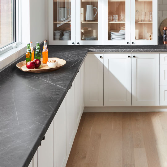 09483 Ferro Graphite kitchen countertop