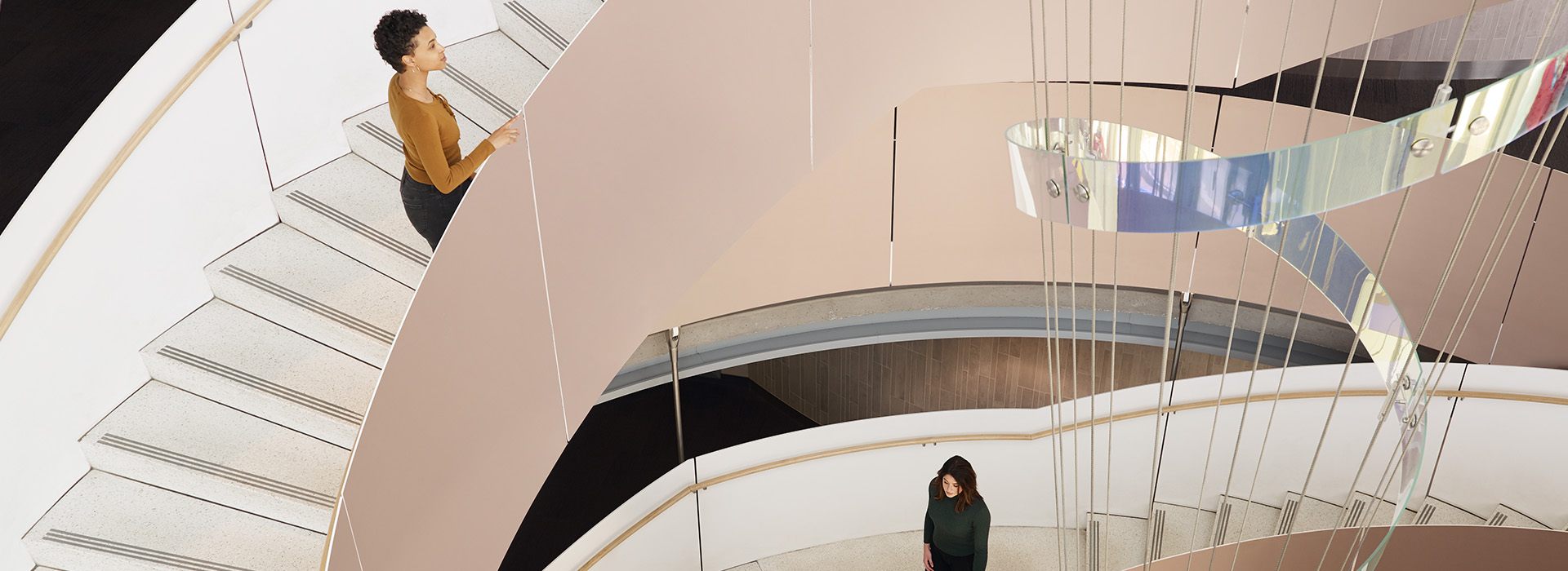 Spiral staircase M8545 Matte Rose Gold DecoMetal