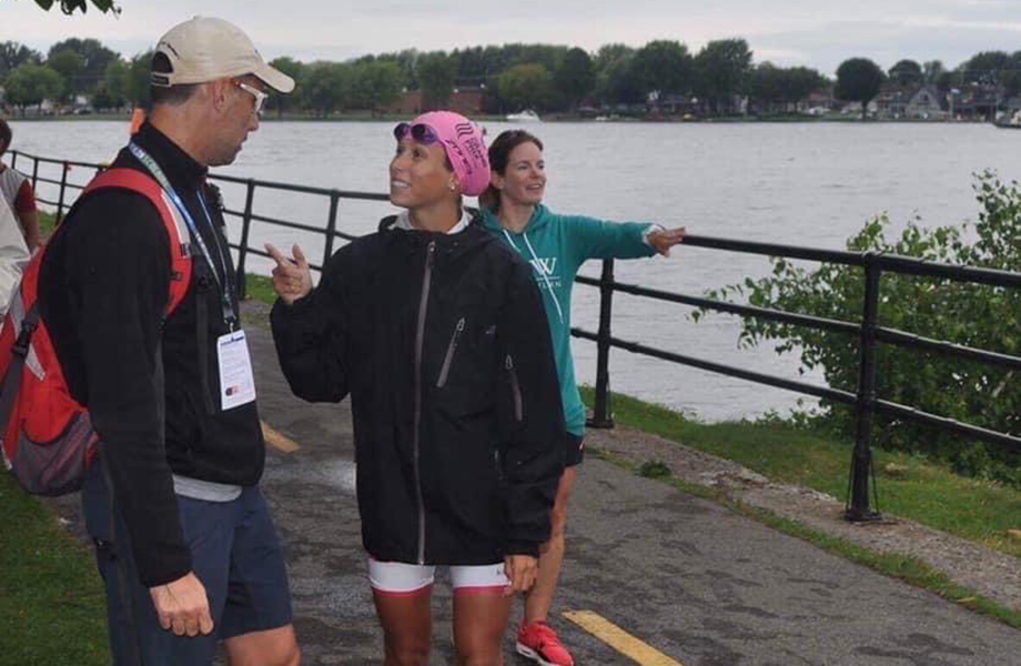 Alexe Coursol talking with her coach