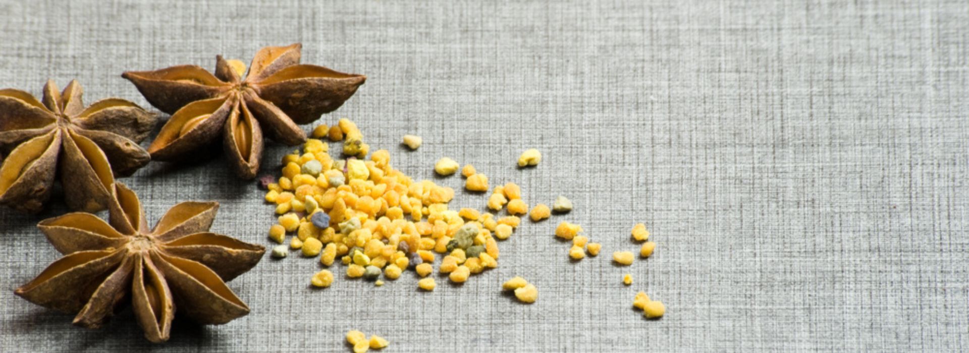 Fabric pattern laminate with spices