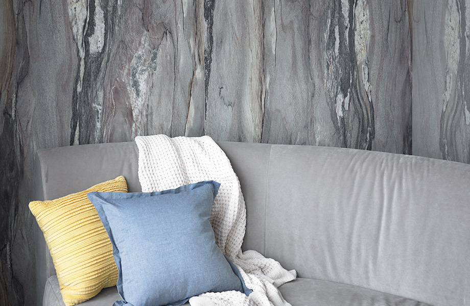Named after the Oscar-winning 1960 film “La Dolce Vita” about the “sweet life” of Rome, the Dolce Vita pattern also features dramatic twists and turns. Beautiful lyrical movement is apparent in its veining and fine white crystalline structures. This quartzite from Italy has tones of off-white, grey and charcoal, with just a hint of dusky violet and rose gray to sweeten the story.