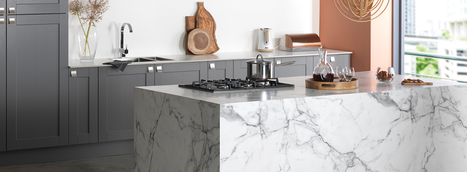 Calacatta Marble Polar White Roomset 1 Banner image