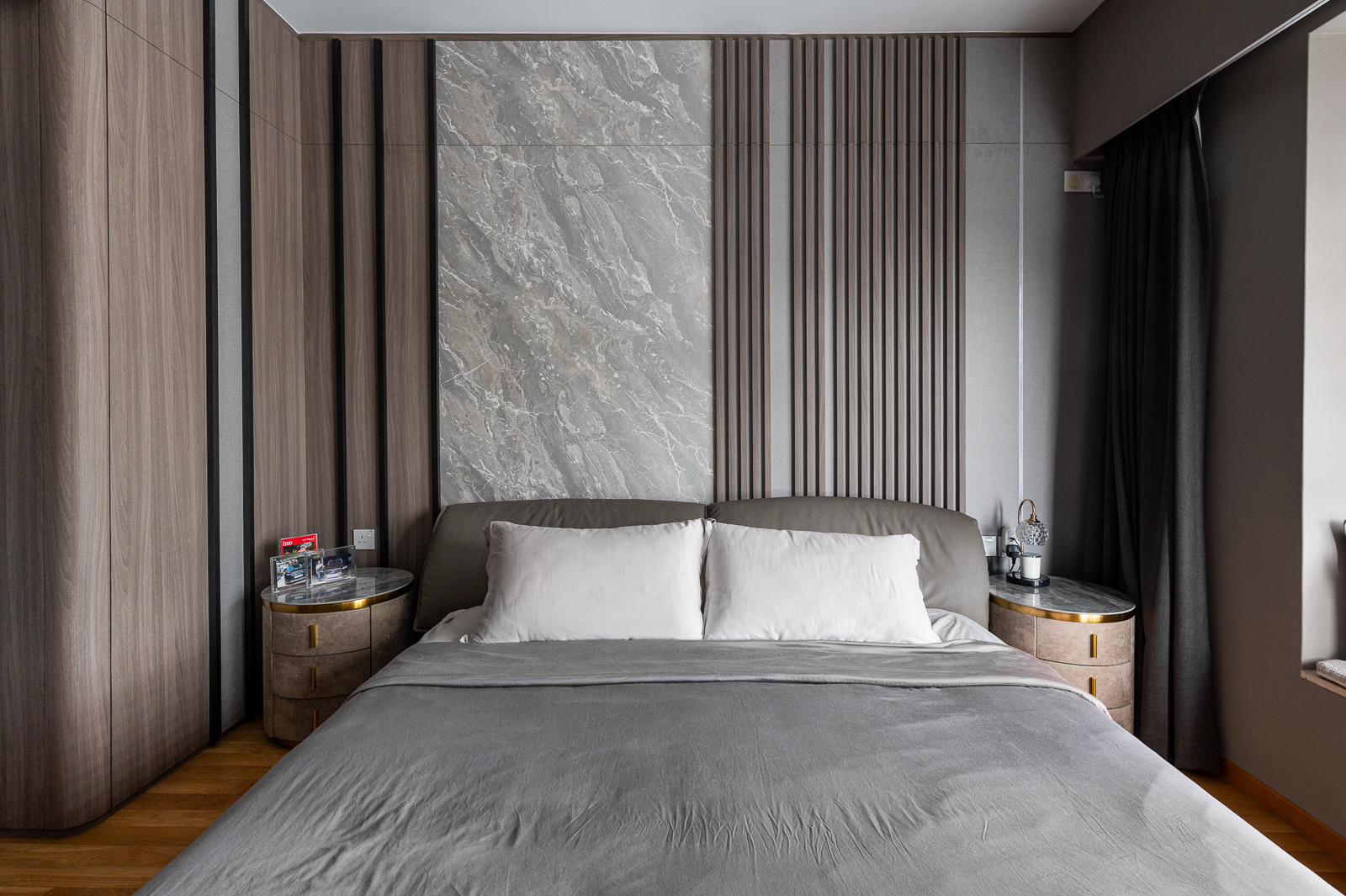 Formica Singapore Bedroom with Wood Grain and Metallic Stone