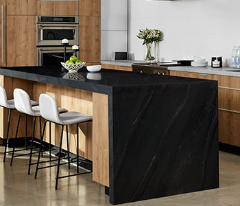 5015 11 Black Painted Marble kitchen island with 9319 BH Stainless and 9312 NG Planked Urban Oak