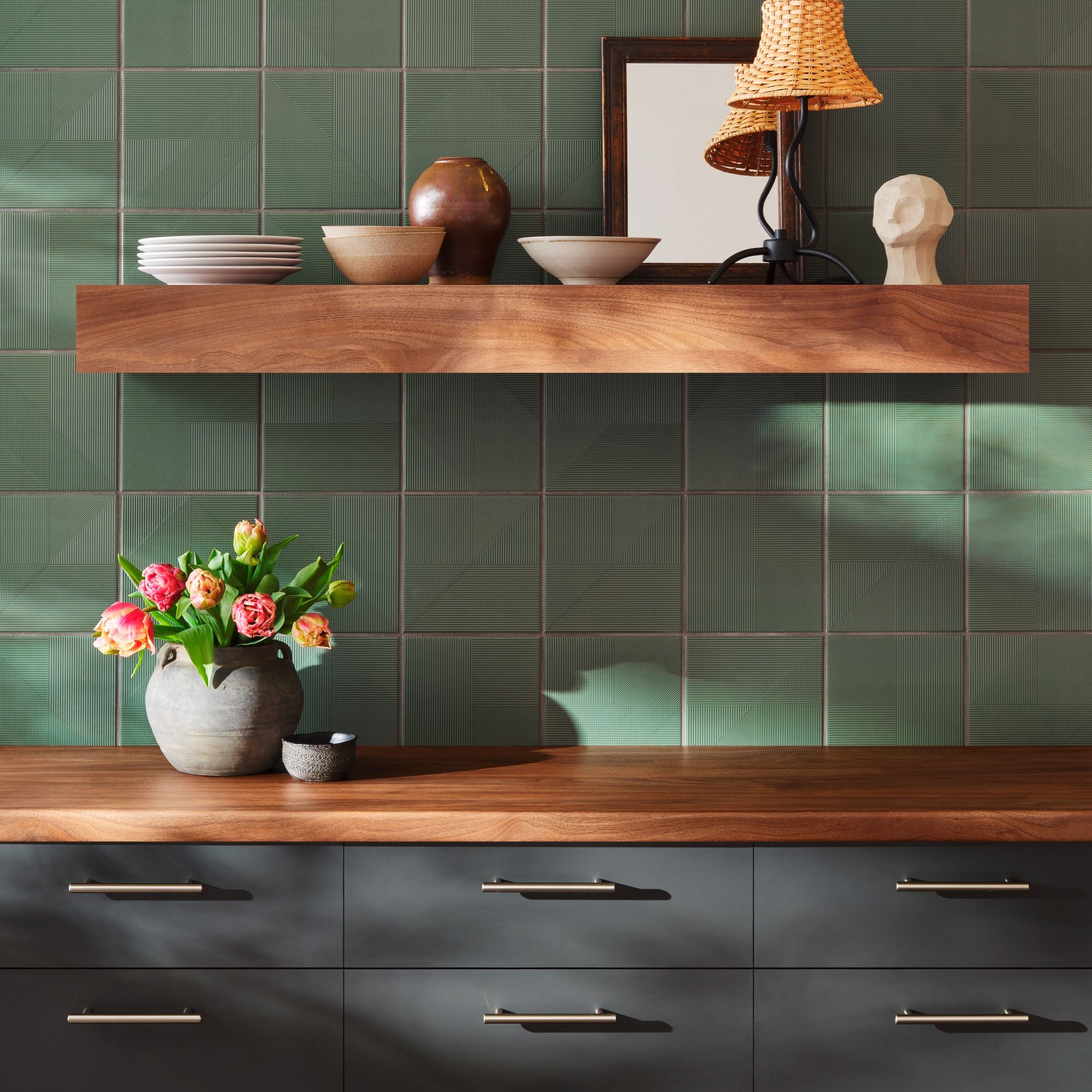 8259 Steamed Luster Walnut