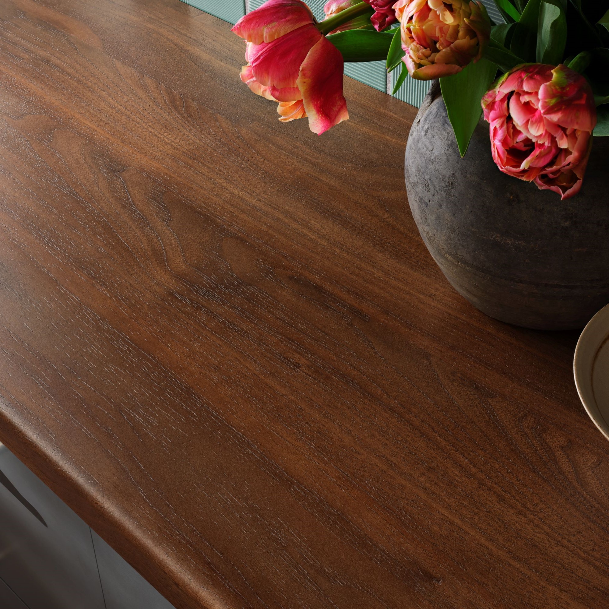 8259 Steamed Luster Walnut