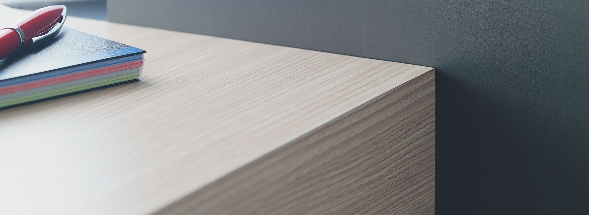 Formica® TFL - 7747 Pencilwood, Pencilwood, FORMICA TFL, Thermally Fused  Laminates, Products