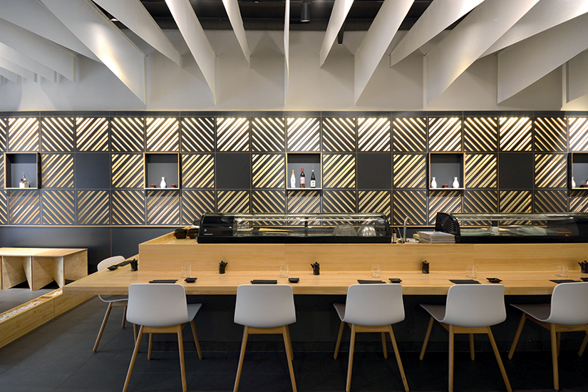 Tokyo Sushi 825x550