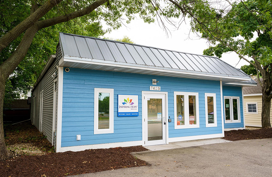 Exterior shot of blue building for Inspiring Hope Ministries