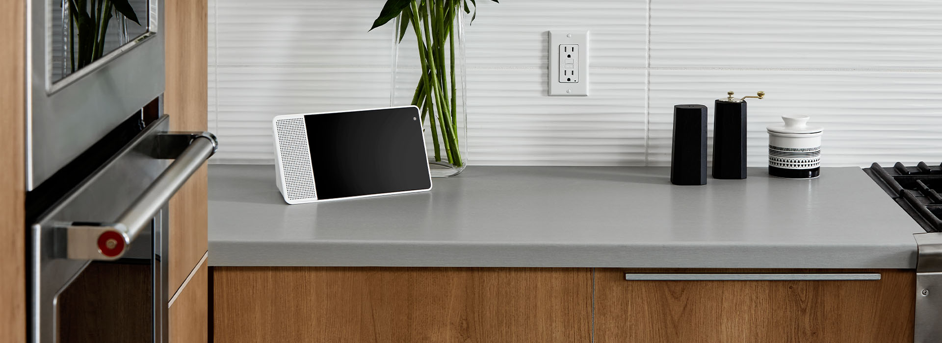 9319 BH Stainless cubierta con 9312 NG Planked Urban Oak