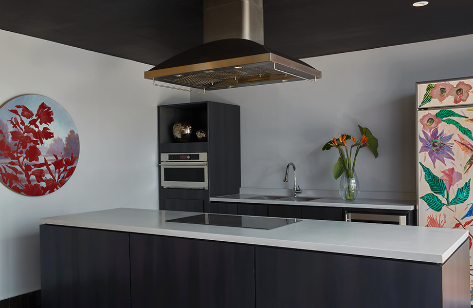 Barra de Cocina con Gamma Gray y Dark Rolled Steel