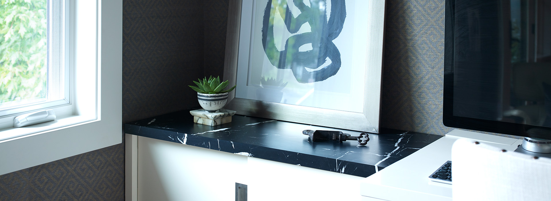 Artwork and plant 7403 Nero Marquina 180fx