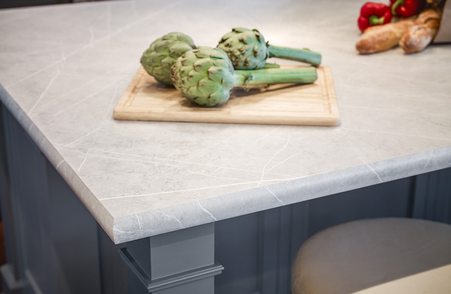 Artichokes on kitchen countertop 742 Pietra Grafite 180fx