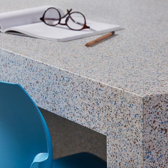 00770 Bottle Glass Quartz office space table