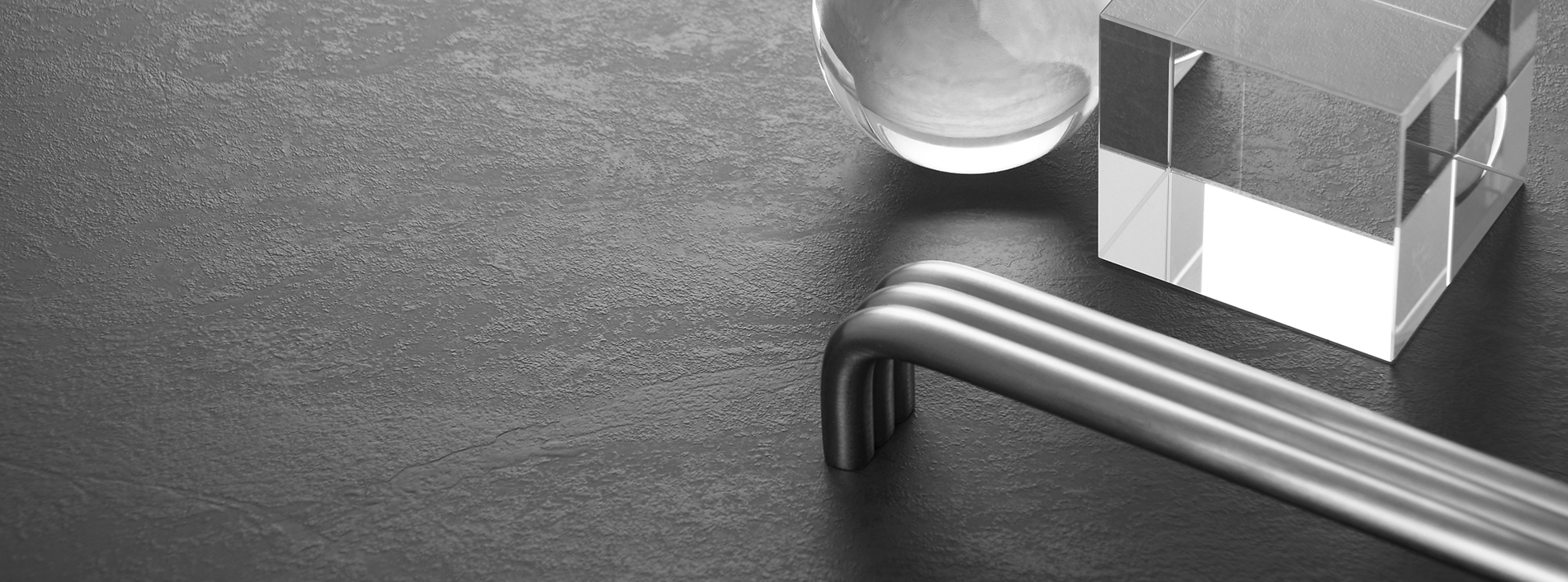 Monolith feature card 1900x705